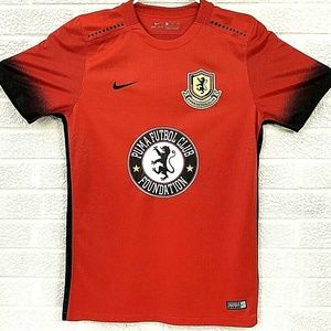 Nike Puma Futbol Club Soccer Shirt Men's Small